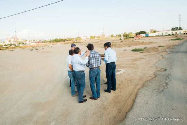 Más iluminación y contenedores en la Zona Joven de Cartagineses y Romanos - 1, Foto 1