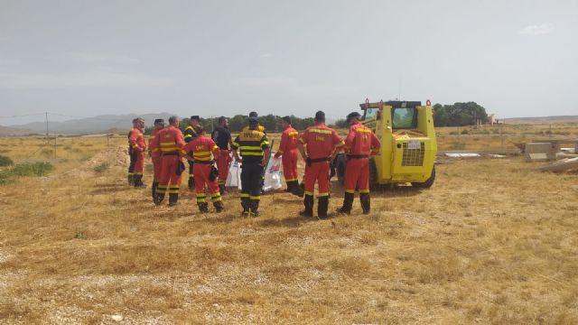 El Servicio Municipal de Emergencias, Retenes Forestales y la Unidad Militar de Emergencias (UME) desarrollan prácticas conjuntas en la Base de Zarcilla de Ramos - 1, Foto 1