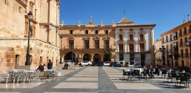 El anuncio del traslado de la Oficina de Turismo de la Plaza de España supone un duro golpe para el impulso del Casco Histórico - 1, Foto 1