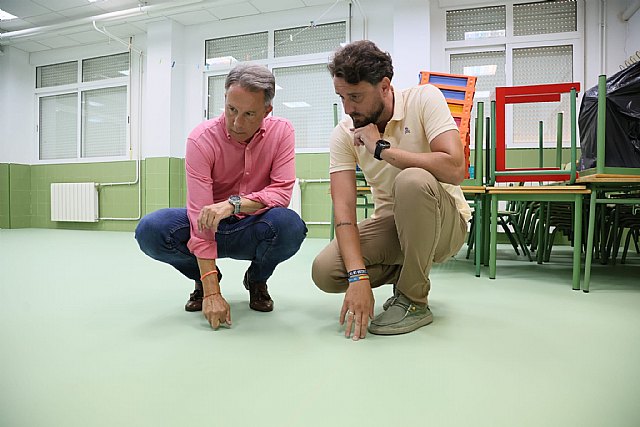 Los centros educativos se ponen a punto para el comienzo del curso escolar con las últimas actuaciones de mejora y rehabilitación, que entran en su recta final Los centros educativos se ponen a punto para el comienzo del curso escolar con las últimas actuaciones de mejora y rehabilitación, que entran en su recta final
