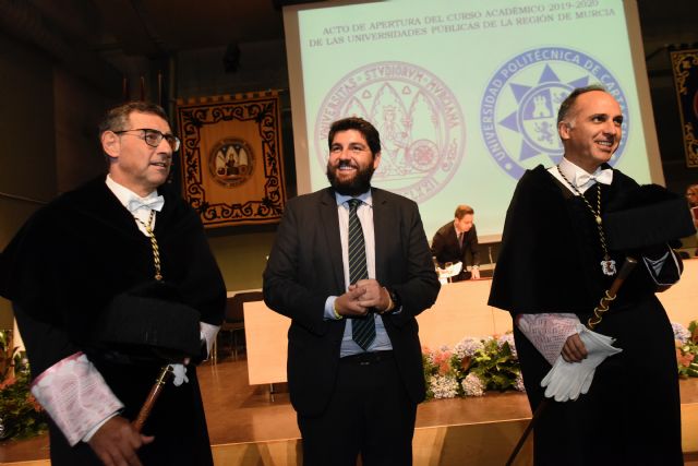 El rector de la UMU defiende que la Universidad del futuro será docente e investigadora o no será - 1, Foto 1