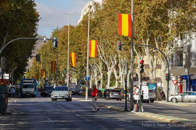 La bandera de España volverá a protagonizar en Cartagena la conmemoración de la Fiesta Nacional - 1, Foto 1