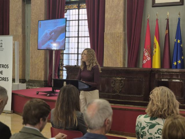 El Ayuntamiento de Murcia homenajea a los mayores con un acto institucional como inicio de la Semana del Mayor - 3, Foto 3