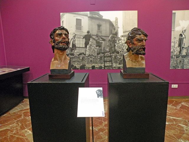 Exposición .Exposición “Cincuenta años atado a tí”, sobre Columna y Azotes, que celebra el L aniversario de la hechura del Señor Atado a la Columna de Sevill - 2, Foto 2