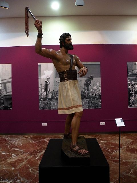 Exposición .Exposición “Cincuenta años atado a tí”, sobre Columna y Azotes, que celebra el L aniversario de la hechura del Señor Atado a la Columna de Sevill - 4, Foto 4