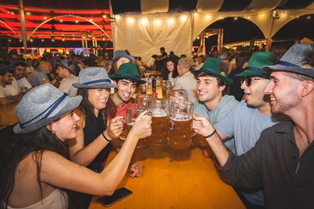 El Oktoberfest Paulaner vuelve a Murcia con conciertos y DJ hasta el 12 de octubre El Oktoberfest Paulaner vuelve a Murcia con conciertos y DJ hasta el 12 de octubre