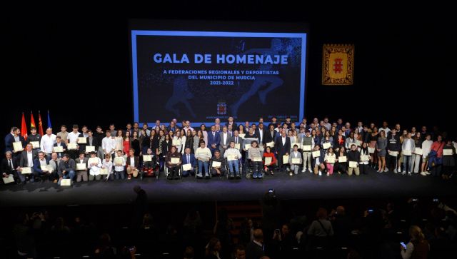 La primera edición de la Gala del Deporte reconoce el trabajo de 110 deportistas y 26 federaciones deportivas - 2, Foto 2