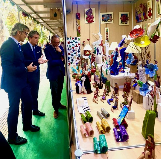 Un total de 95 estand conforman la XXXIX Muestra de Artesanía de Navidad de Murcia - 1, Foto 1