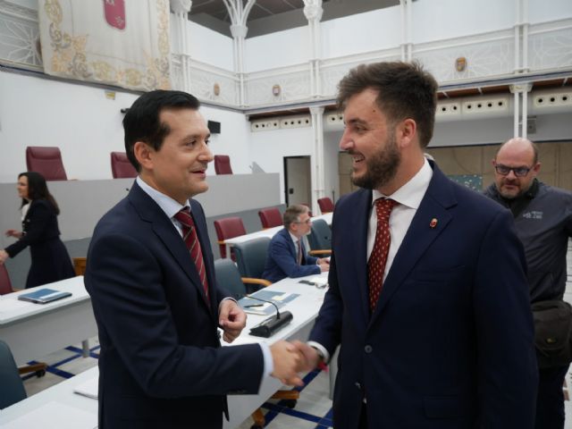 Landáburu: Pedro Sánchez nos prometió un AVE y nos ha traído un tren tortuga sin conexión directa con el centro de Madrid - 1, Foto 1