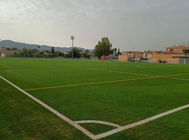 El Ayuntamiento invierte 1'5 millones de euros en renovar el césped de cinco campos de fútbol municipales - 2, Foto 2