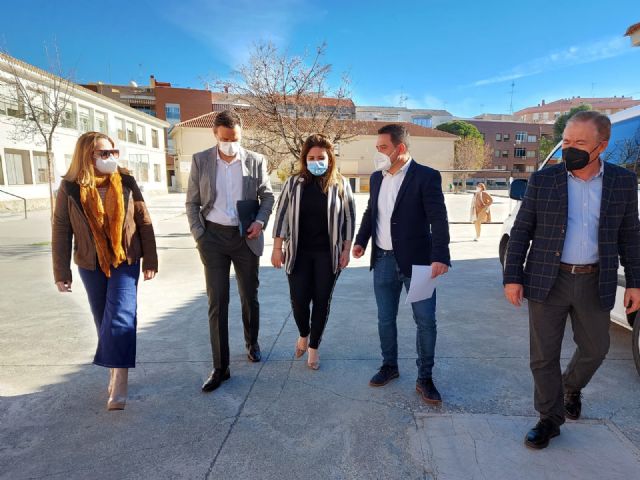 La Comunidad Autónoma y el Ayuntamiento de Caravaca invierten cerca de 230.000 euros en obras de adecuación para atender necesidades de varios colegios del casco urbano y pedanías - 2, Foto 2