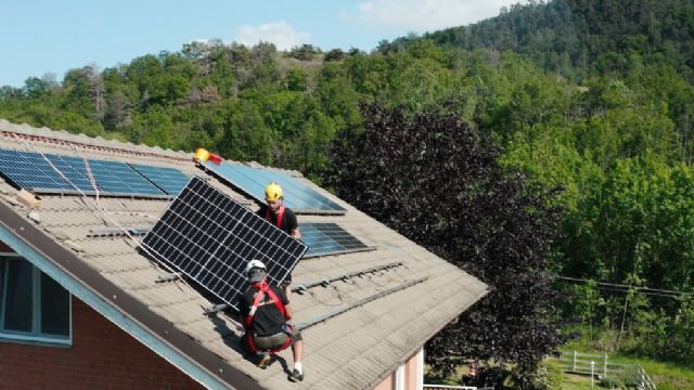 Ezzing lanza la primera plataforma que conecta instaladores, promotores, distribuidores y bancos para impulsar la transición energética - 1, Foto 1