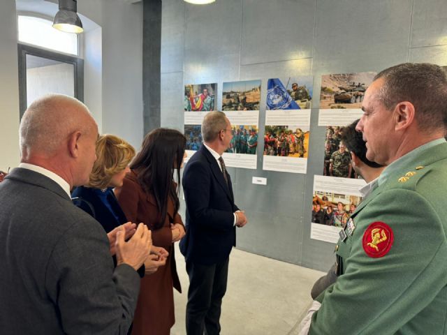 Una exposición en el antiguo Mallorca 13 con cien fotos resume los cien años de la Legión - 4, Foto 4