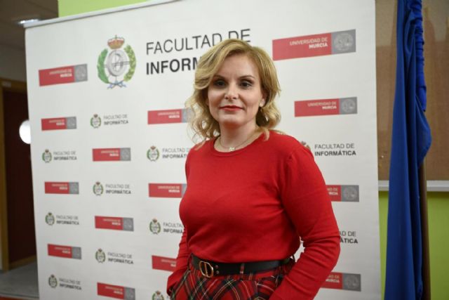 La Facultad de Informática de la UMU premia a Anabel Díaz, vicepresidenta y directora ejecutiva de Movilidad de Uber para Europa, Oriente Medio y África - 3, Foto 3