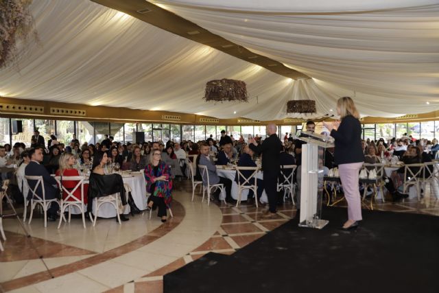 La Gala Anual de Astrade, Luces Solidarias reúne a más de 600 personas para dar voz al Trastorno del Espectro Autista - 2, Foto 2