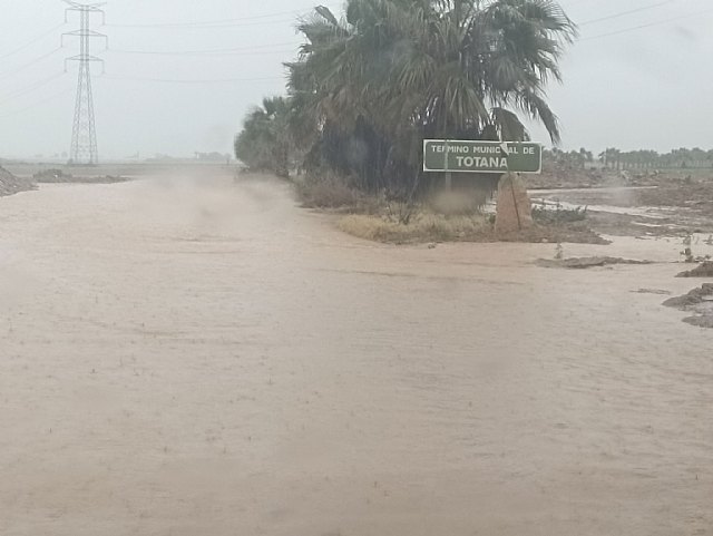 Valores Totana denuncia la falta de respuesta institucional ante las intensas lluvias y las inundaciones en el municipio, Foto 1