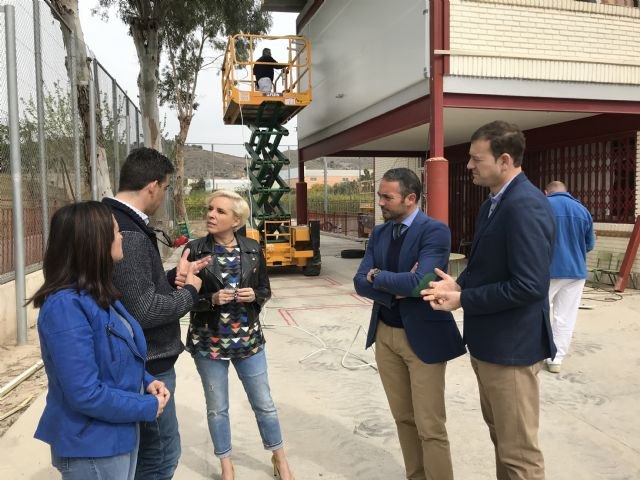 Las obras de reparación del colegio Virgen del Rosario de la pedanía murciana de Monteagudo estarán terminadas esta semana - 1, Foto 1