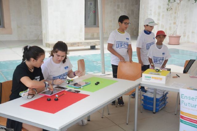 Feria de automoción para toda la familia en la Escuela de Industriales de la UPCT - 2, Foto 2