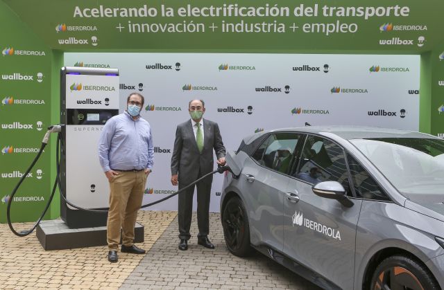 Iberdrola adquiere los primeros 1.000 cargadores rápidos Supernova de Wallbox - 1, Foto 1