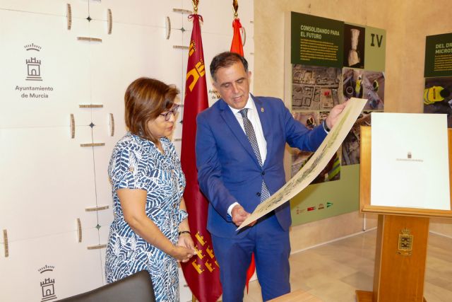 El Alcalde José Antonio Serrano recibe a la embajadora de Bolivia, Nardi Suxo - 2, Foto 2