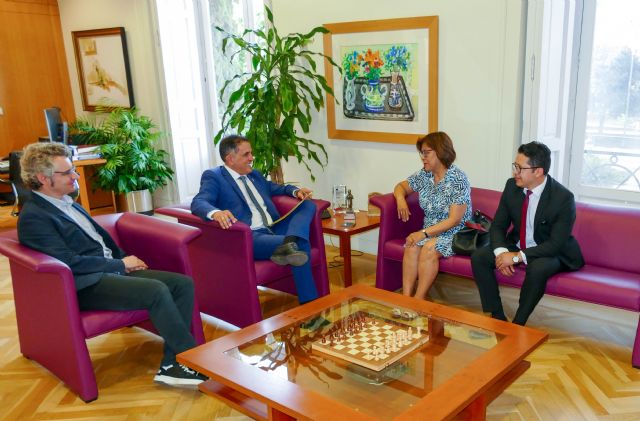 El Alcalde José Antonio Serrano recibe a la embajadora de Bolivia, Nardi Suxo - 3, Foto 3