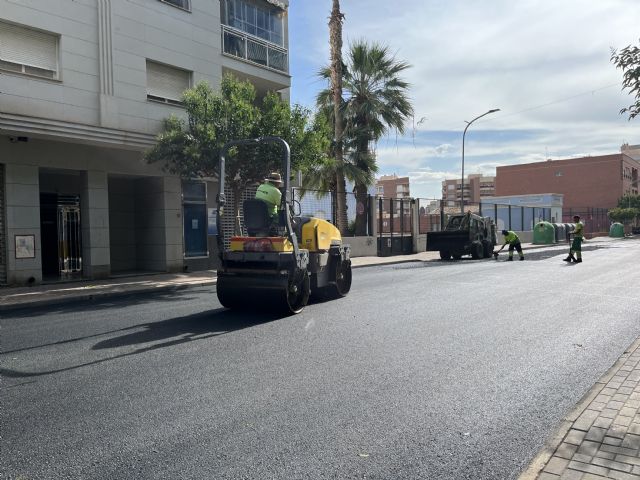 Esta semana se han iniciado los trabajos de mejora de distintas calles de la localidad incluidas dentro del Plan de Reasfaltado Municipal - 1, Foto 1