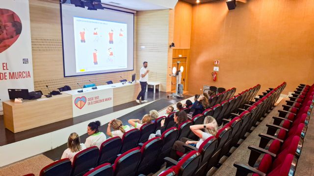 Orthem concluye con éxito la campaña de prevención de trastornos musculoesqueléticos en hospitales de la Región de Murcia Orthem concluye con éxito la campaña de prevención de trastornos musculoesqueléticos en hospitales de la Región de Murcia