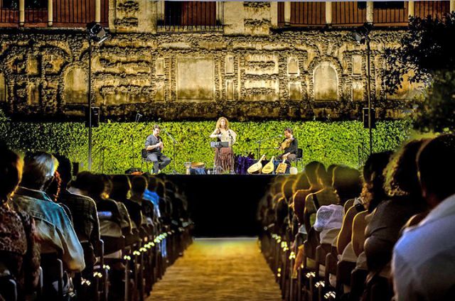 Ayuntamiento de Sevilla . Más de 1.200 asistentes a ´Noches en los Jardines del Alcázar´en la capital anadaluza en los tres primeros días de conciertos - 1, Foto 1