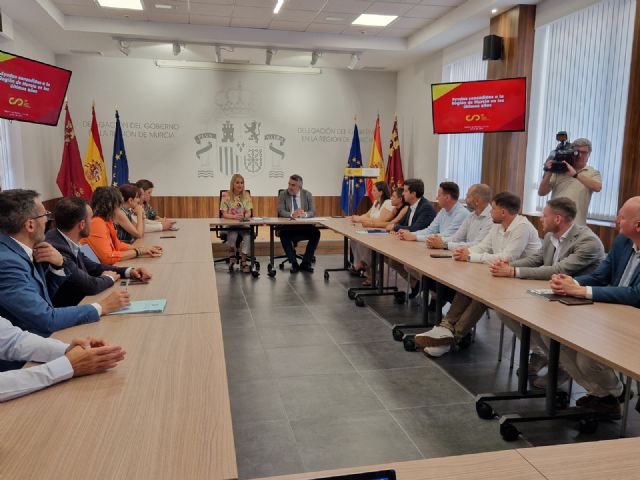 Rodríguez Uribes se reúne con las autoridades locales de la Región de Murcia - 3, Foto 3