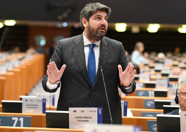 López Miras pide a Bruselas 'pasar del diagnóstico a la acción' ante el problema de la vivienda López Miras pide a Bruselas 'pasar del diagnóstico a la acción' ante el problema de la vivienda