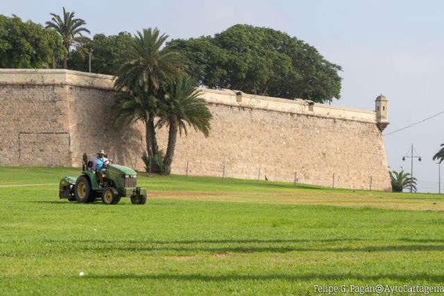 Comienza la operación de refuerzo de la pradera de El Batel - 1, Foto 1