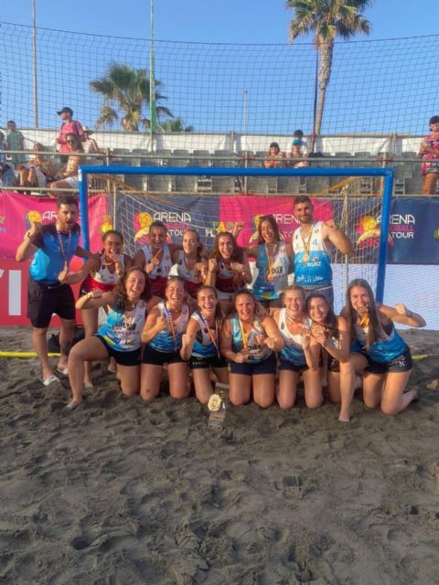 Paula y Marina Morales se cuelgan el bronce con el Beach Ciudad Real en el Campeonato de España de Balonmano Playa 2023 - 1, Foto 1