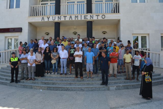 El alcalde de Lorquí muestra su absoluto rechazo ante el asesinato de un vecino del municipio y su apoyo a la comunidad marroquí - 1, Foto 1