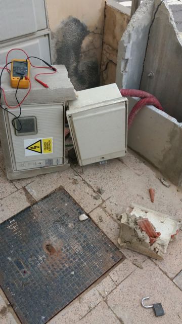 El problema de regulación de la presión del agua en la zona centro del casco urbano de Lorca ya está solucionado - 1, Foto 1