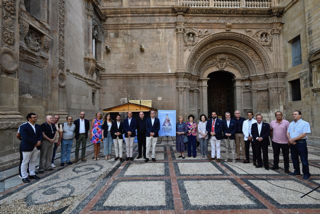 Una nueva imagen para que los murcianos lleven la Virgen de la Fuensanta consigo - 2, Foto 2