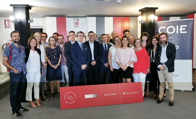 El cuarto desayuno UMU-LA CAIXA pone de relieve las oportunidades profesionales y las ventajas sociales de la Innovación en Artes y Humanidades - 1, Foto 1