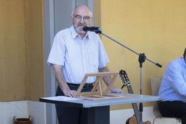 El Centro Alfarero La Estación de Argamasilla de Calatrava, vivió una maravillosa y cálida tarde otoñal de versos, barro, música y fotografía - 4, Foto 4