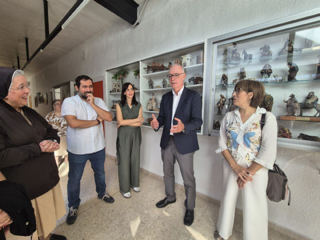 El Colegio Santa María del Carmen recibe el reconocimiento como Escuela Verde por su labor medioambiental - 1, Foto 1