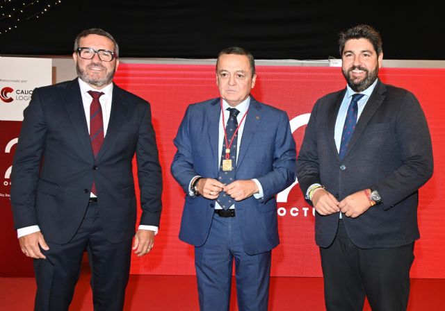 López Miras: La Región de Murcia está creciendo, reduciendo el paro y creando oportunidades, y es gracias a sus empresarios - 2, Foto 2