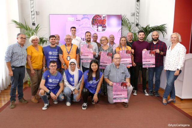 Una veintena de colectivos juveniles, grupos de scouts y entidades participan este sábado en la III Campaña de Recogida de Alimentos - 1, Foto 1