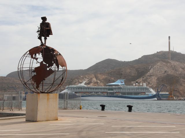 El Puerto de Cartagena acoge en sus instalaciones la primera reparación y renovación de un crucero - 1, Foto 1