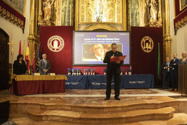 La XXIII Gala del Deporte de la UCAM rinde tributo a José Luis Mendoza - 3, Foto 3