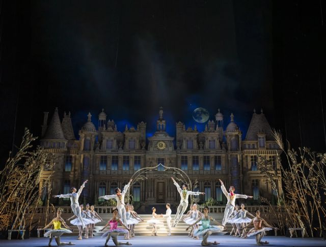 La magia de La Cenicienta del Royal Ballet llega esta Navidad a cines murcianos - 2, Foto 2