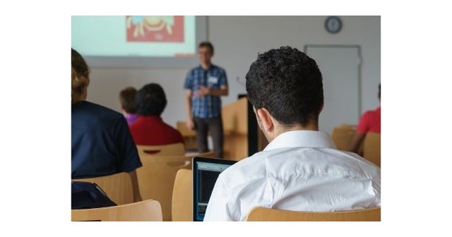 La Comunidad oferta más de 300 cursos gratuitos en diciembre para personas desempleadas y ocupadas - 1, Foto 1