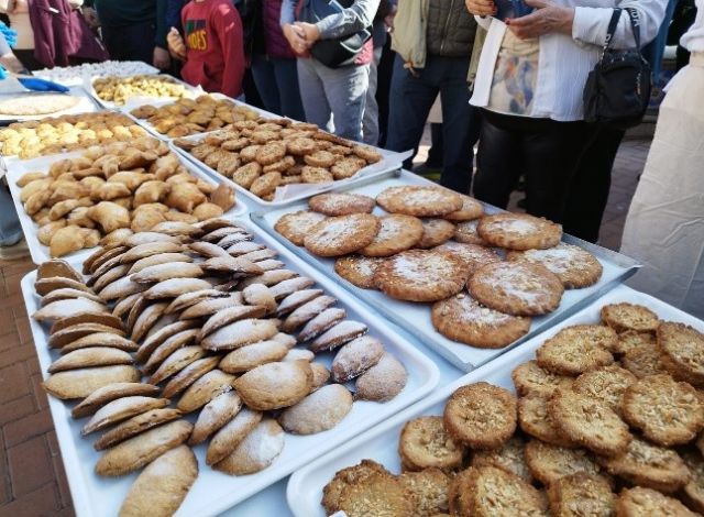 El horneado y reparto de dulces de Pascua inaugura la Navidad en Beniaján - 5, Foto 5