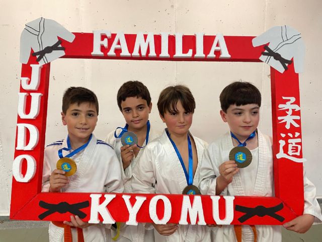 150 judokas llenaron el ADN Centro Educativo la mañana del sábado - 1, Foto 1