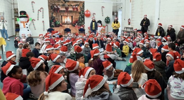 Más de 400 niños y niñas finalizan con éxito la Escuela de Vacaciones de Navidad - 1, Foto 1