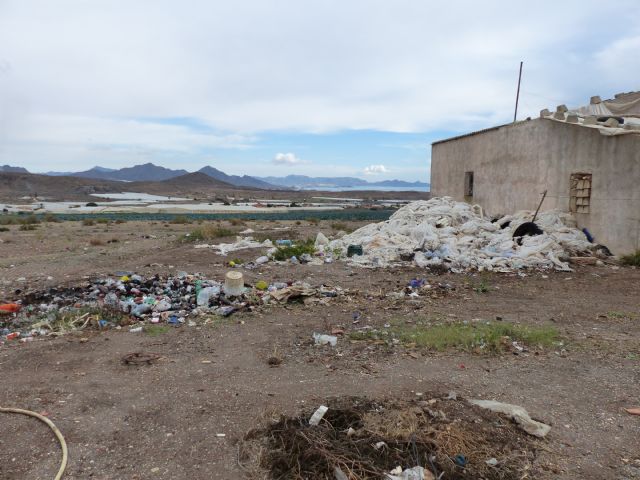 La epidemia ha incrementado la presión humana sobre los espacios naturales de Lorca y también la basuraleza - 1, Foto 1