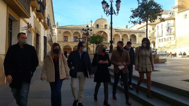 Fulgencio Gil propone adquirir una manzana en el casco histórico para construir vivienda joven, aprovechando los 7 millones de euros de los que dispone el ayuntamiento para estos proyectos - 2, Foto 2