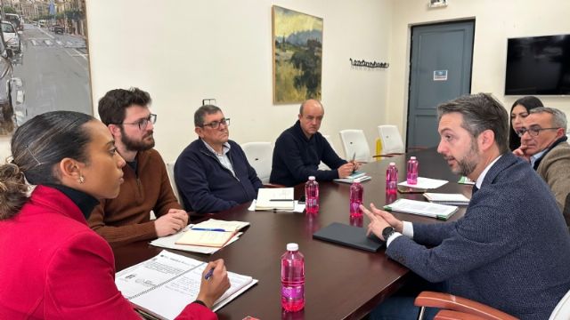 El Ayuntamiento, el COITIRM y la OTC impulsan nuevos proyectos de eficiencia energtica en Alhama, Foto 2